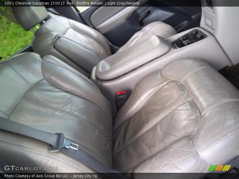 Redfire Metallic / Light Gray/Neutral 2001 Chevrolet Suburban 1500 LT 4x4