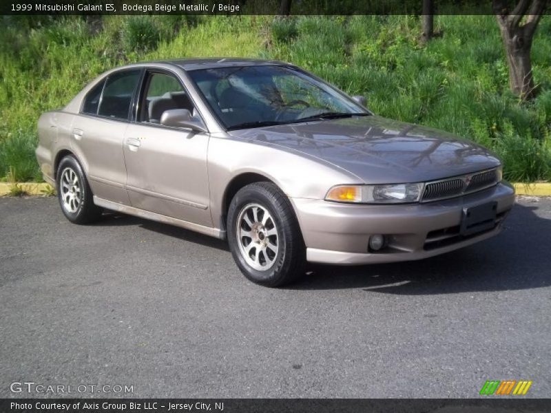 Bodega Beige Metallic / Beige 1999 Mitsubishi Galant ES