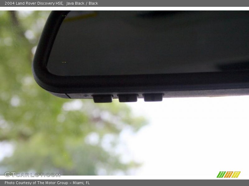 Java Black / Black 2004 Land Rover Discovery HSE