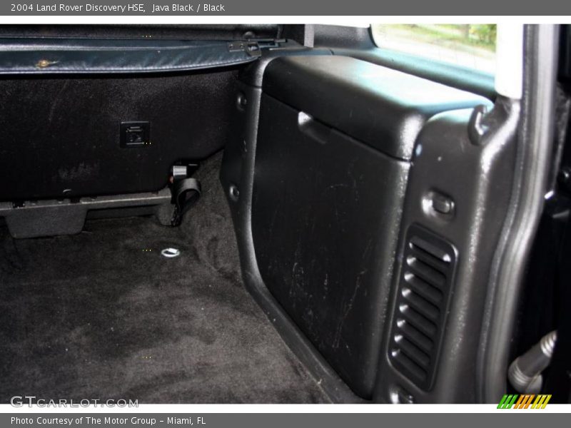 Java Black / Black 2004 Land Rover Discovery HSE