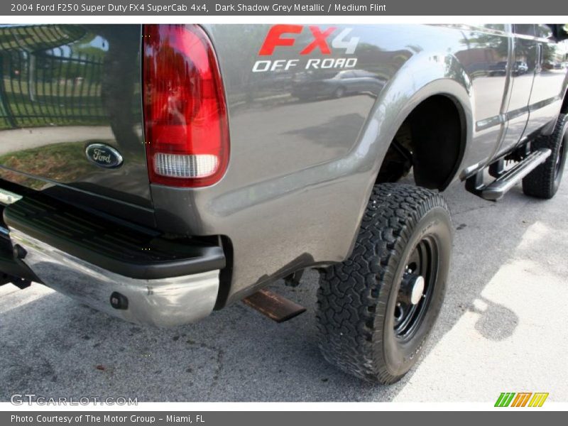 Dark Shadow Grey Metallic / Medium Flint 2004 Ford F250 Super Duty FX4 SuperCab 4x4