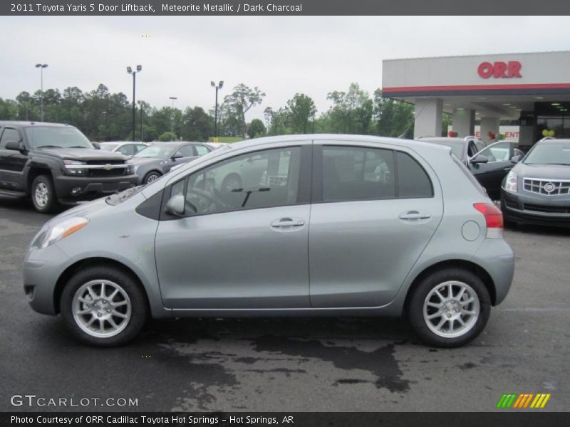 Meteorite Metallic / Dark Charcoal 2011 Toyota Yaris 5 Door Liftback