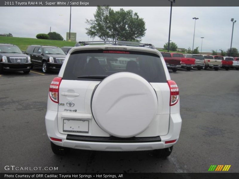 Super White / Sand Beige 2011 Toyota RAV4 I4
