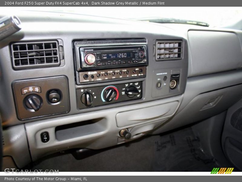 Dark Shadow Grey Metallic / Medium Flint 2004 Ford F250 Super Duty FX4 SuperCab 4x4