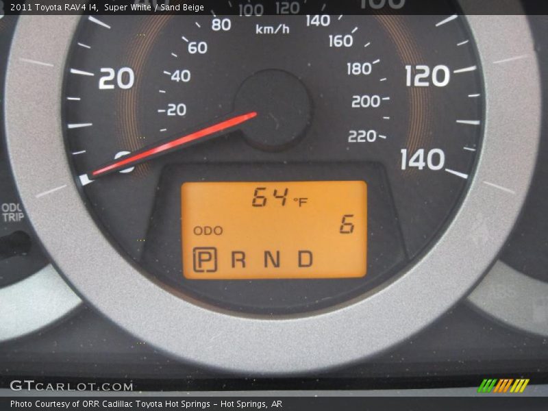 Super White / Sand Beige 2011 Toyota RAV4 I4