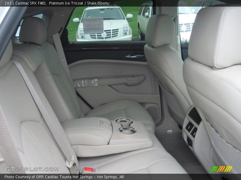 Platinum Ice Tricoat / Shale/Ebony 2011 Cadillac SRX FWD