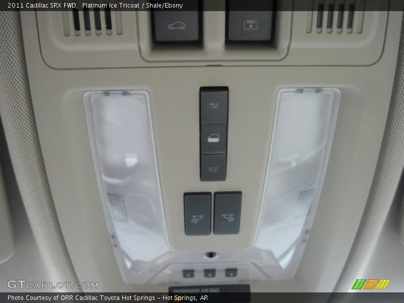 Platinum Ice Tricoat / Shale/Ebony 2011 Cadillac SRX FWD