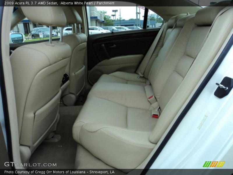  2009 RL 3.7 AWD Sedan Parchment Interior