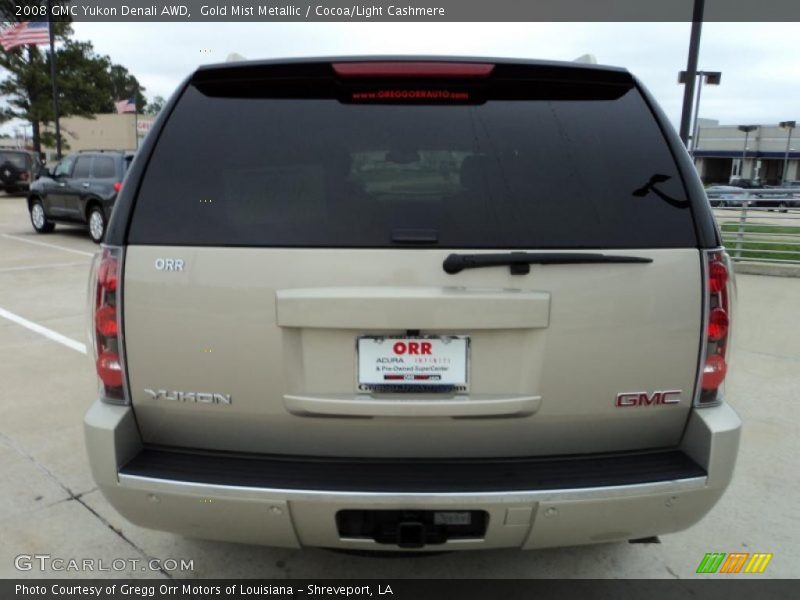 Gold Mist Metallic / Cocoa/Light Cashmere 2008 GMC Yukon Denali AWD