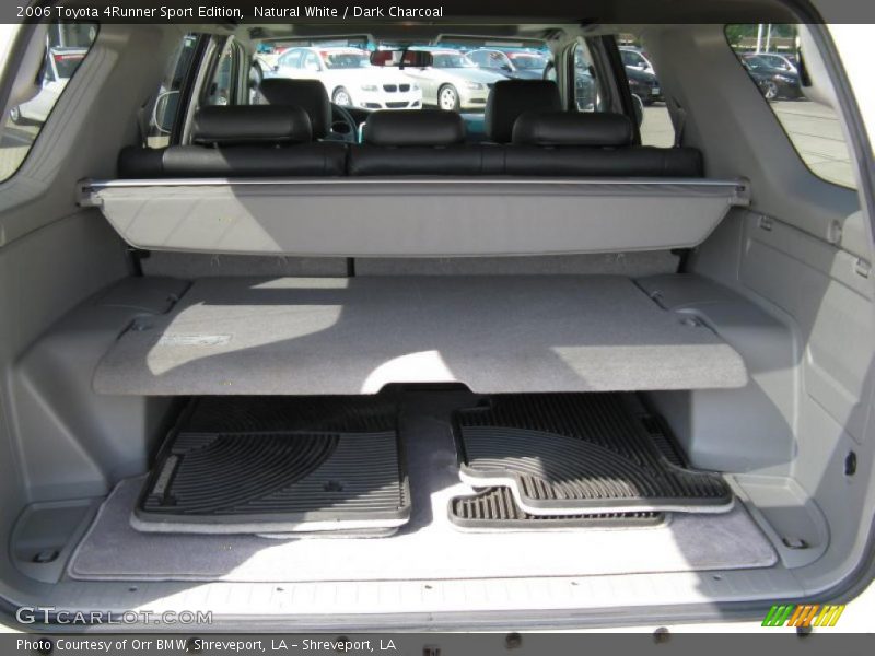 Natural White / Dark Charcoal 2006 Toyota 4Runner Sport Edition