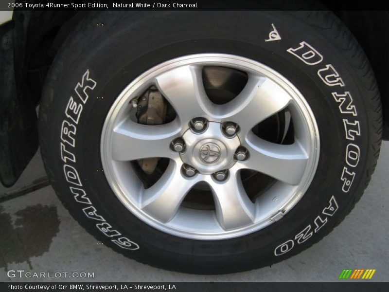 Natural White / Dark Charcoal 2006 Toyota 4Runner Sport Edition