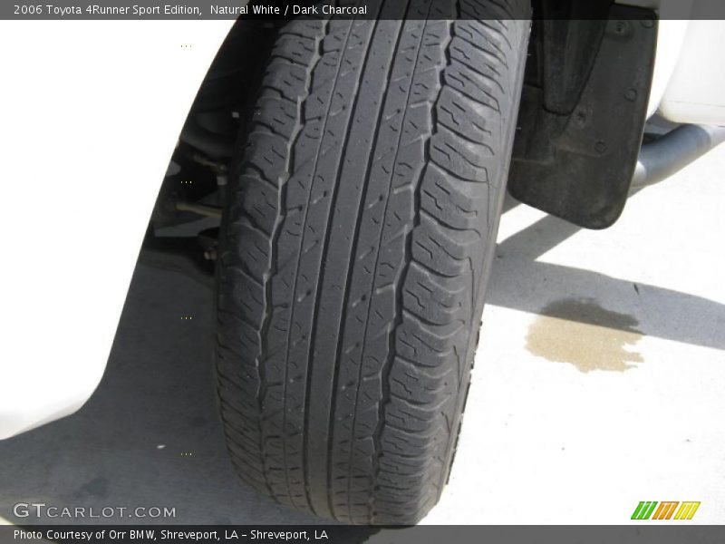 Natural White / Dark Charcoal 2006 Toyota 4Runner Sport Edition