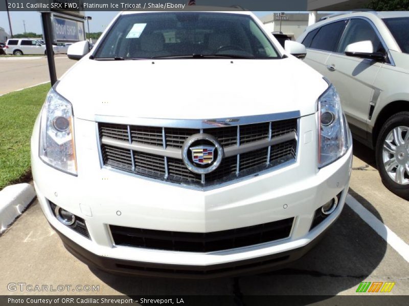 Platinum Ice Tricoat / Shale/Ebony 2011 Cadillac SRX FWD