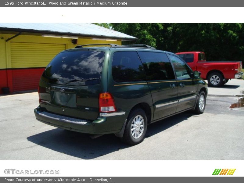 Woodland Green Metallic / Medium Graphite 1999 Ford Windstar SE