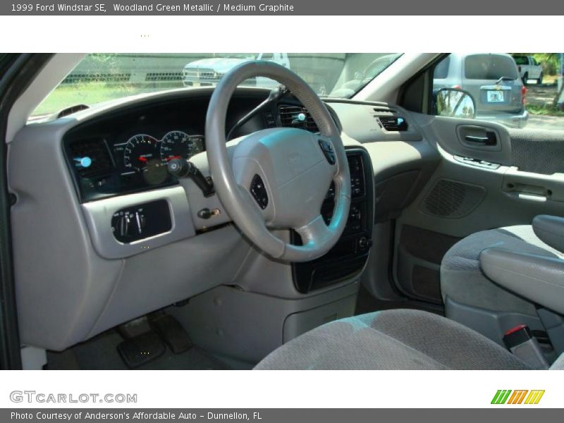 Woodland Green Metallic / Medium Graphite 1999 Ford Windstar SE