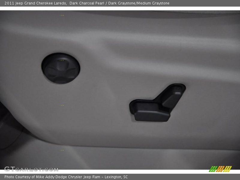 Dark Charcoal Pearl / Dark Graystone/Medium Graystone 2011 Jeep Grand Cherokee Laredo