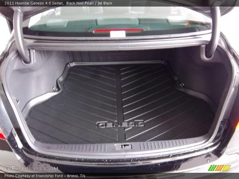  2011 Genesis 4.6 Sedan Trunk