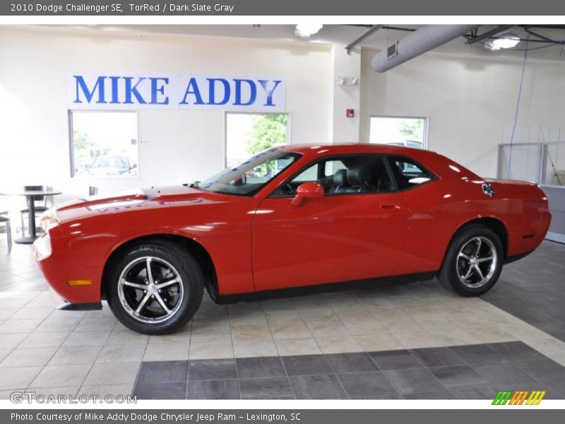 TorRed / Dark Slate Gray 2010 Dodge Challenger SE