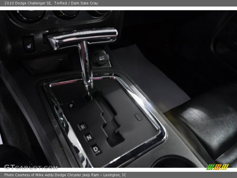 TorRed / Dark Slate Gray 2010 Dodge Challenger SE
