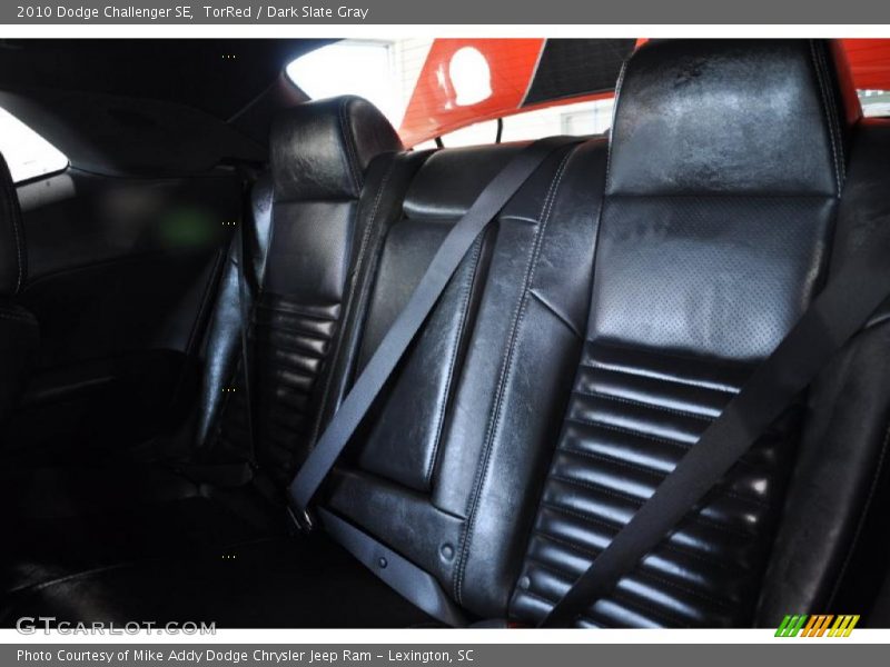 TorRed / Dark Slate Gray 2010 Dodge Challenger SE