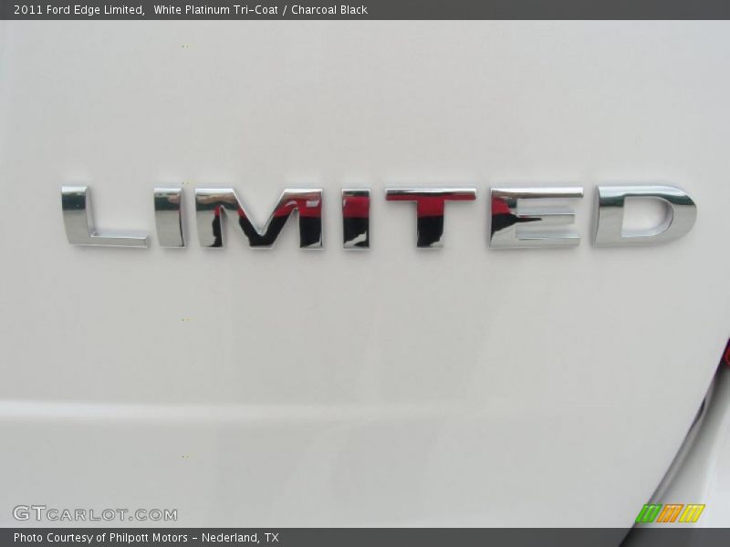 White Platinum Tri-Coat / Charcoal Black 2011 Ford Edge Limited