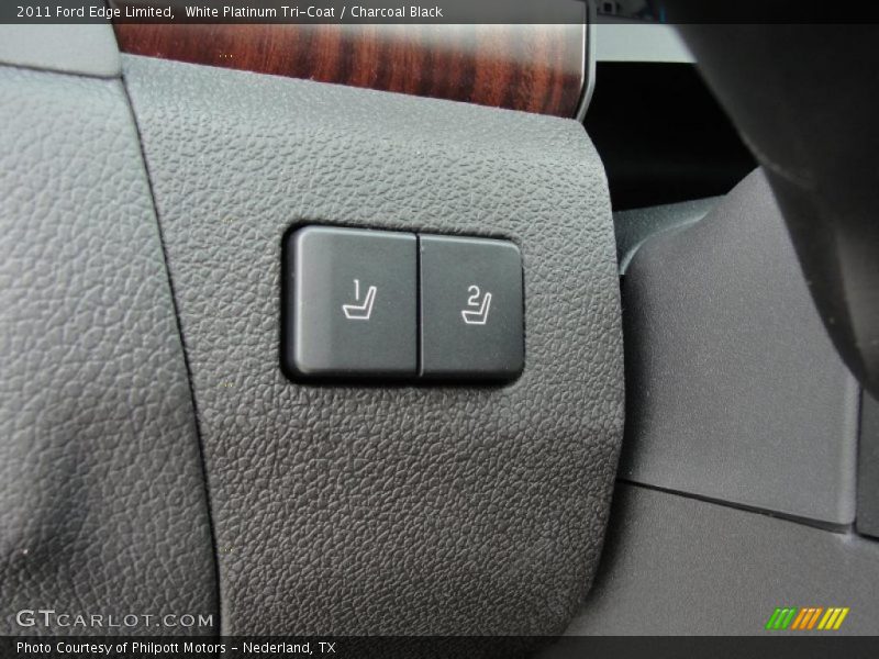White Platinum Tri-Coat / Charcoal Black 2011 Ford Edge Limited