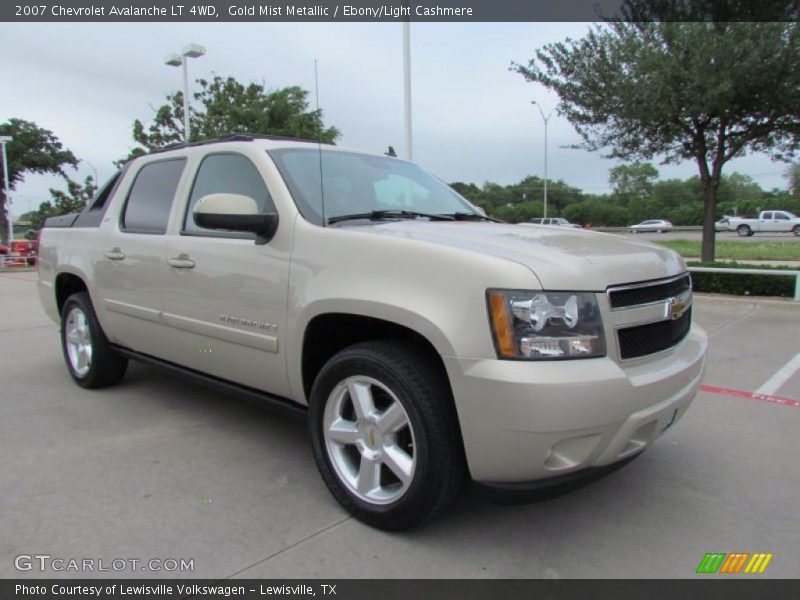 Front 3/4 View of 2007 Avalanche LT 4WD