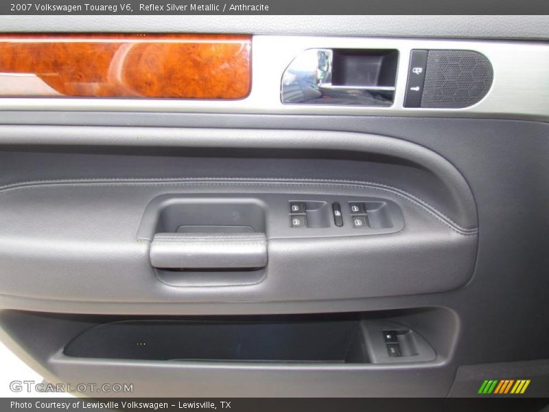 Reflex Silver Metallic / Anthracite 2007 Volkswagen Touareg V6