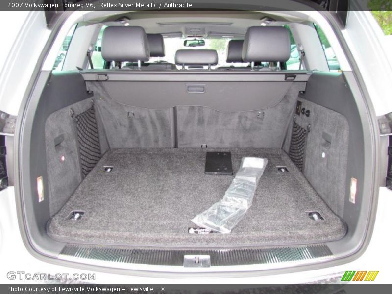 Reflex Silver Metallic / Anthracite 2007 Volkswagen Touareg V6