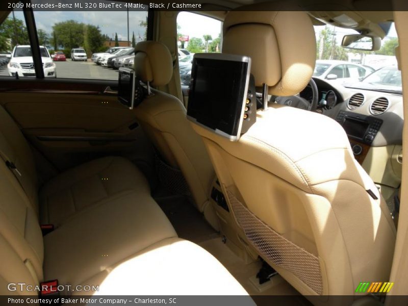 Black / Cashmere 2009 Mercedes-Benz ML 320 BlueTec 4Matic
