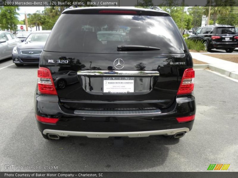 Black / Cashmere 2009 Mercedes-Benz ML 320 BlueTec 4Matic