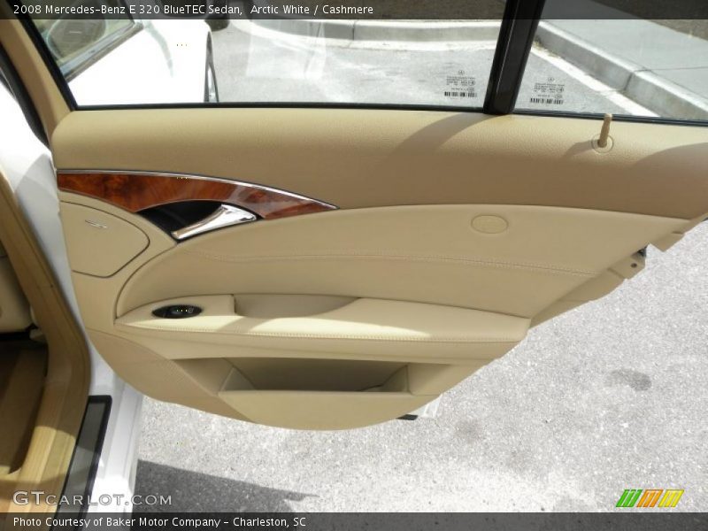 Arctic White / Cashmere 2008 Mercedes-Benz E 320 BlueTEC Sedan