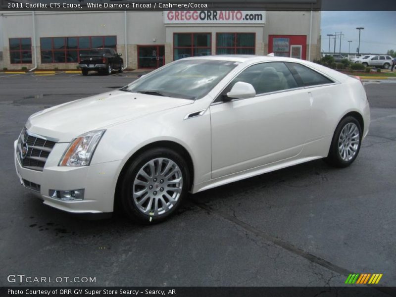 White Diamond Tricoat / Cashmere/Cocoa 2011 Cadillac CTS Coupe