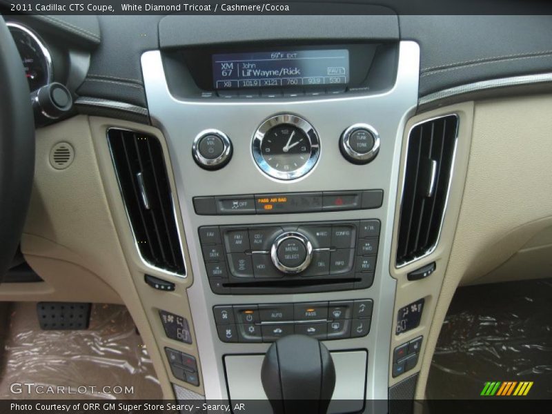 Controls of 2011 CTS Coupe