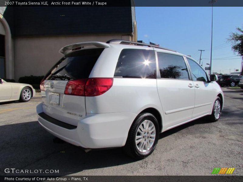 Arctic Frost Pearl White / Taupe 2007 Toyota Sienna XLE