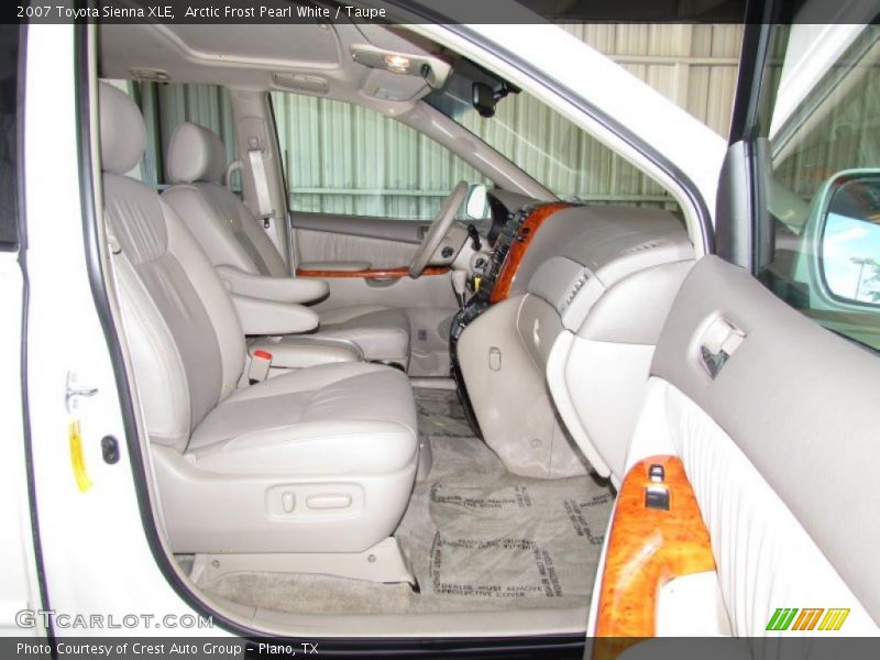 Arctic Frost Pearl White / Taupe 2007 Toyota Sienna XLE