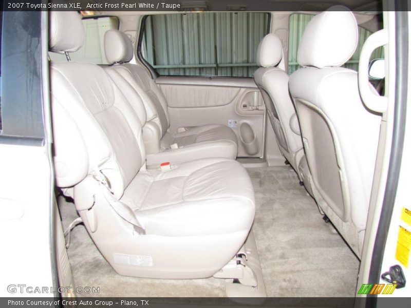 Arctic Frost Pearl White / Taupe 2007 Toyota Sienna XLE