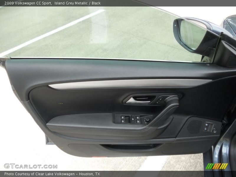 Door Panel of 2009 CC Sport