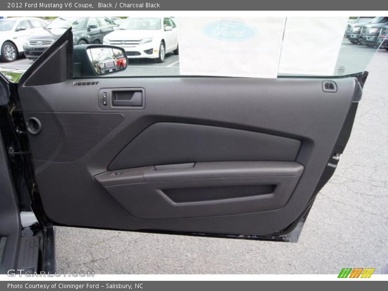 Door Panel of 2012 Mustang V6 Coupe