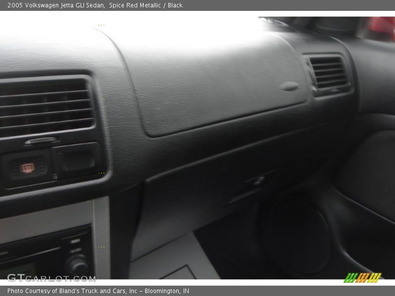 Spice Red Metallic / Black 2005 Volkswagen Jetta GLI Sedan