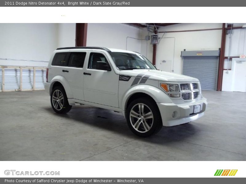 Bright White / Dark Slate Gray/Red 2011 Dodge Nitro Detonator 4x4