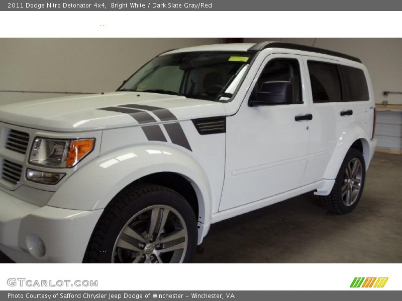 Bright White / Dark Slate Gray/Red 2011 Dodge Nitro Detonator 4x4