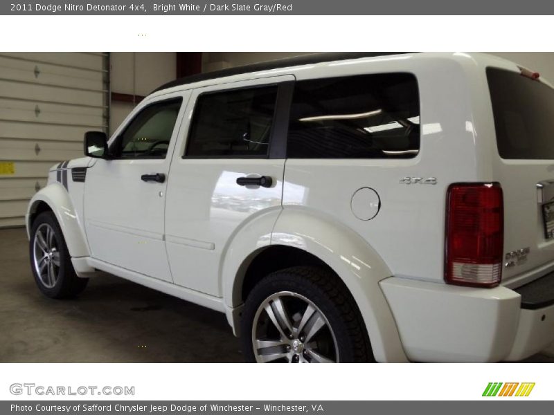 Bright White / Dark Slate Gray/Red 2011 Dodge Nitro Detonator 4x4