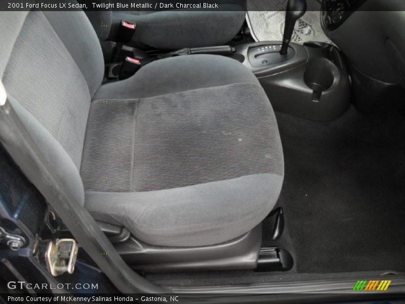 Twilight Blue Metallic / Dark Charcoal Black 2001 Ford Focus LX Sedan