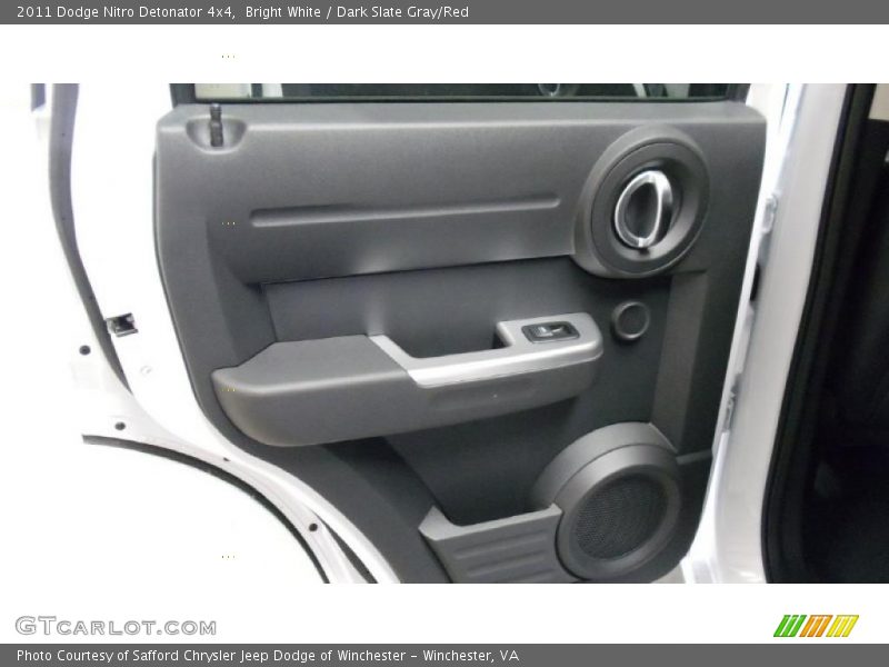 Bright White / Dark Slate Gray/Red 2011 Dodge Nitro Detonator 4x4