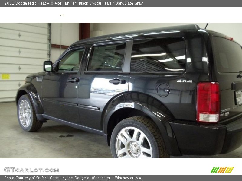 Brilliant Black Crystal Pearl / Dark Slate Gray 2011 Dodge Nitro Heat 4.0 4x4