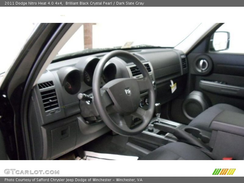 Brilliant Black Crystal Pearl / Dark Slate Gray 2011 Dodge Nitro Heat 4.0 4x4