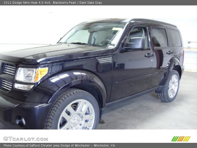 Blackberry Pearl / Dark Slate Gray 2011 Dodge Nitro Heat 4.0 4x4