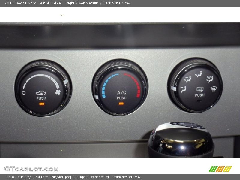 Bright Silver Metallic / Dark Slate Gray 2011 Dodge Nitro Heat 4.0 4x4