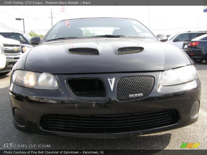 Phantom Black Metallic / Black 2005 Pontiac GTO Coupe